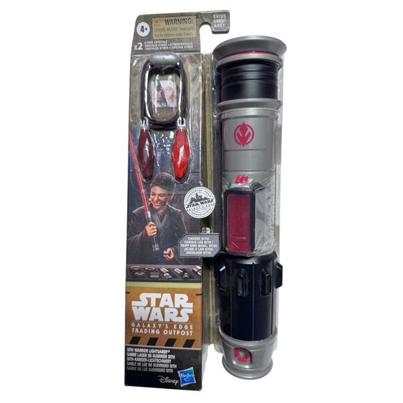 Star Wars Galaxy's Edge Sith Warrior LIGHTSABER W/ 2 Kyber Crystals RARE!! - Picture 1 of 6